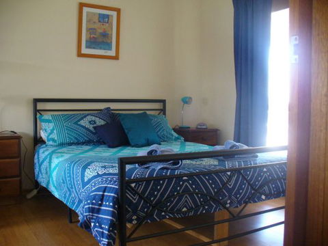 A Place To Stay - Accommodation NSW 0